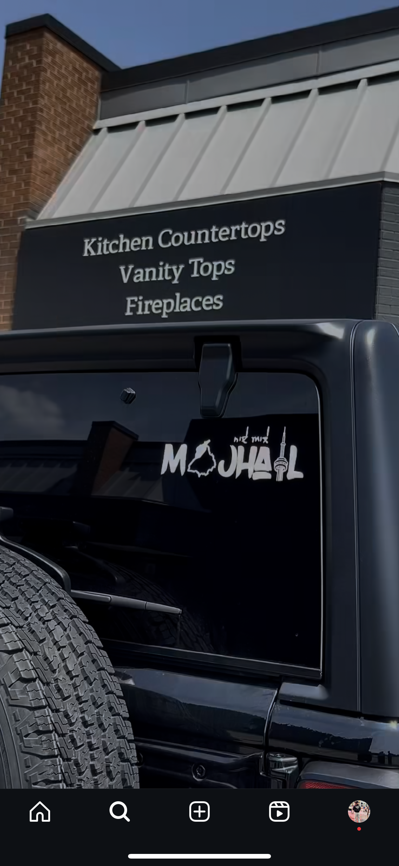 Majhail Cn tower stiker